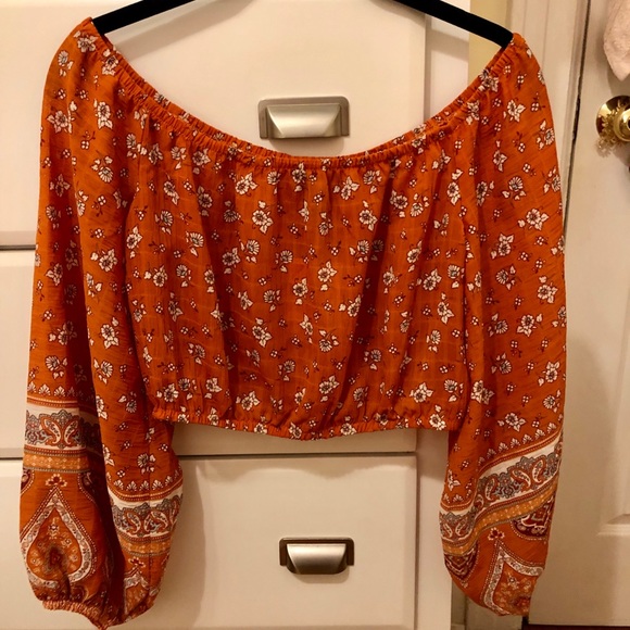 NWT Forever 21 Off The Shoulder Crop Top in Rust - Picture 2 of 3